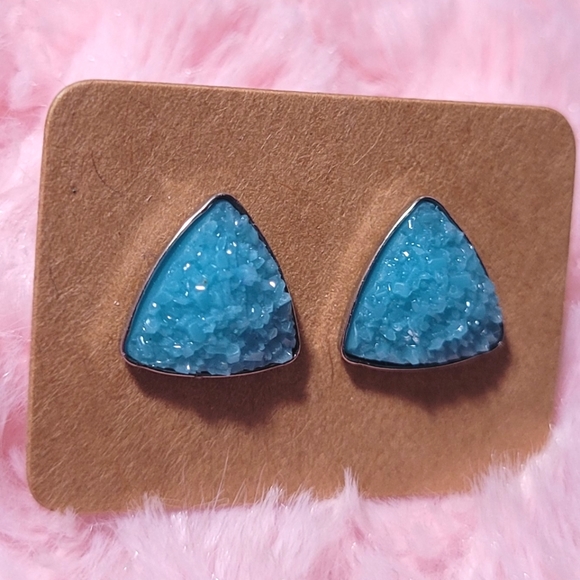 🍒3/$12🍒Faux Druzy Studs. New. 10mm. - Picture 2 of 9